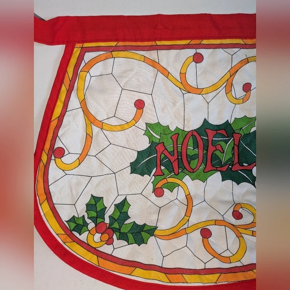 Vintage CSC Christmas Apron Quilted Adult. Noel Decor.